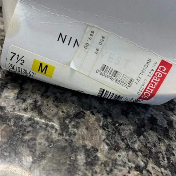 Vogue Turquoise and Gold Embellished Heels EUC 39 - Picture 15 of 16